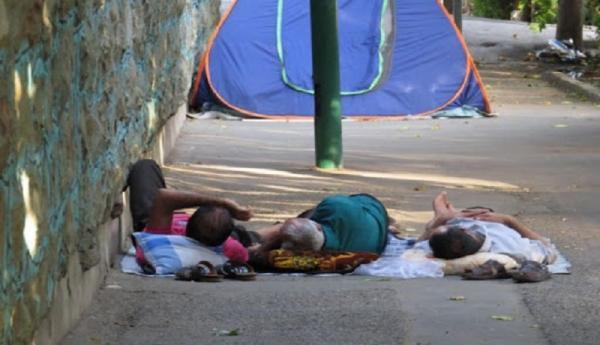 واکنش مخاطبان به خیابان خوابی همراهان بیمار ، تقسیم ناعادلانه امکانات درمانی