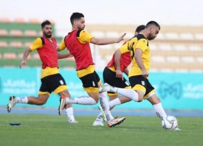 آخرین تمرین تیم ملی فوتبال در ایران با حضور وزیر ورزش